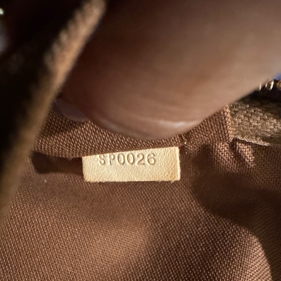 Louis Vuitton Monogram Bosphore Bum Bag Fanny Pack Belt Bag.   P0007 - Picture 13 of 14